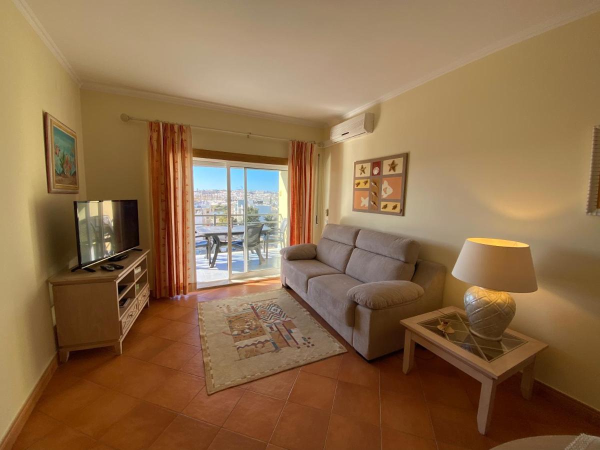 Do Mar Apartment *